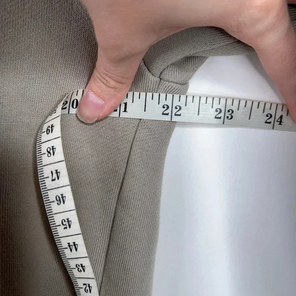 TTPD Taylor Swift Embossed Logo Sweatshirt Hoodie Beige Merch Oversized Medium - Picture 7 of 9